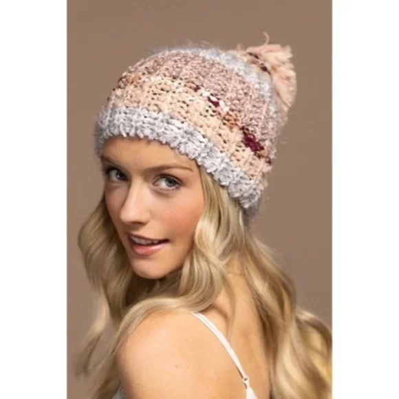 Blush Cozy Knitted Striped Pompom Winter Knit Beanie Women's Hat - Picture 1 of 5